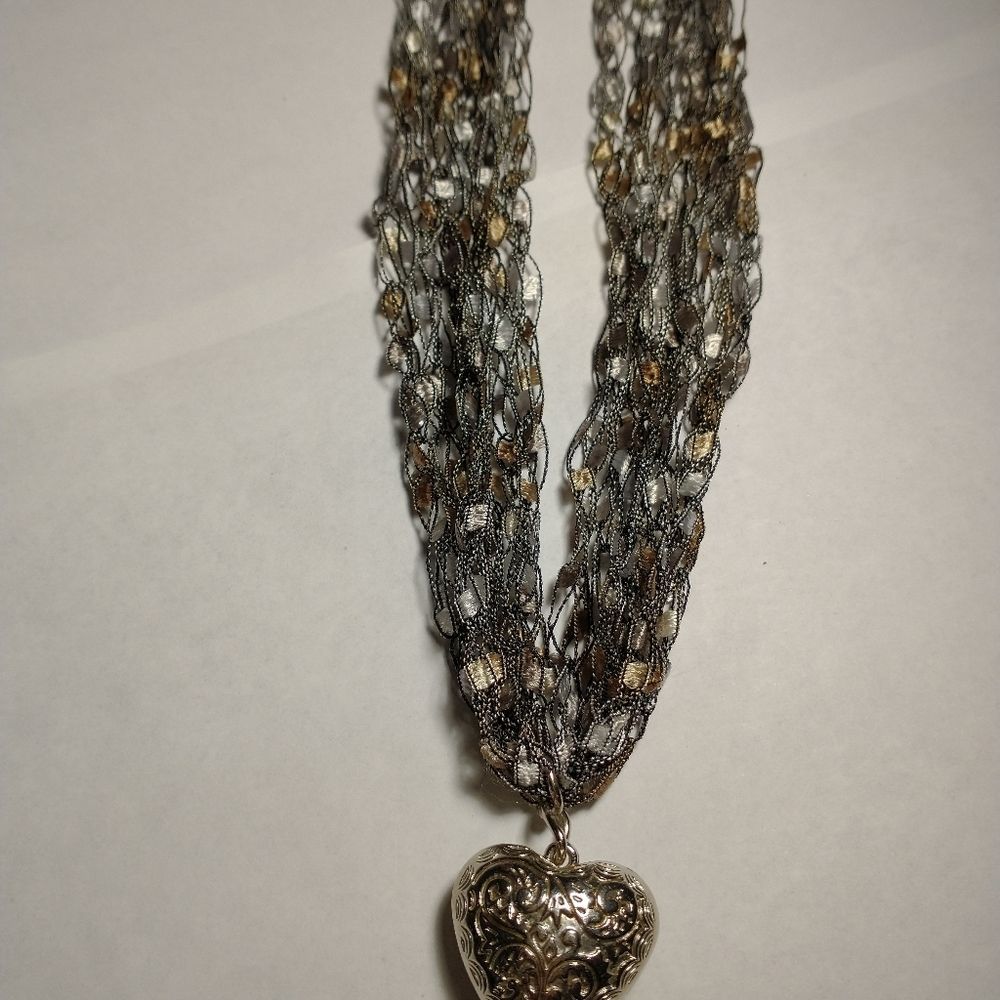 Hand Crocheted Ladder Ribbon Necklace! - Picture 6 of 10